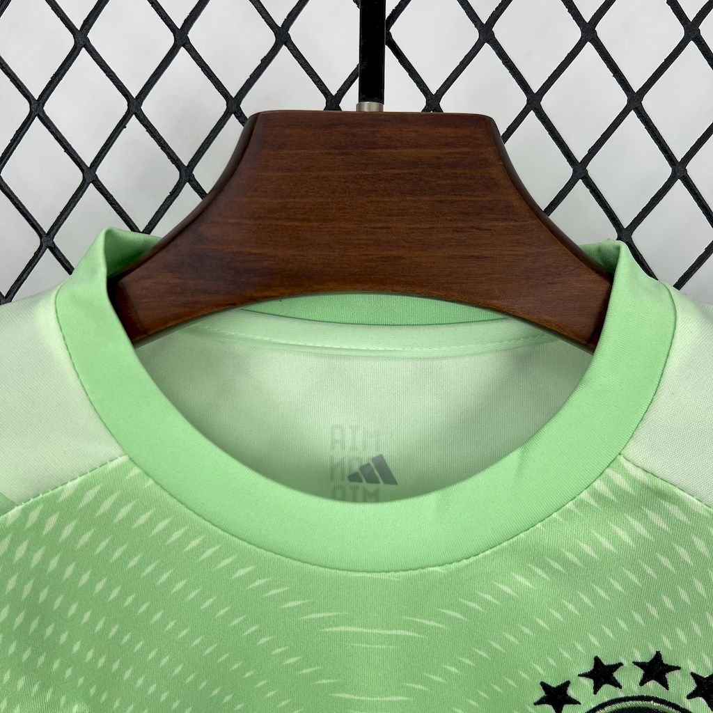 Kit Infantil Bayern De Munique Goleiro 25/26 Adidas