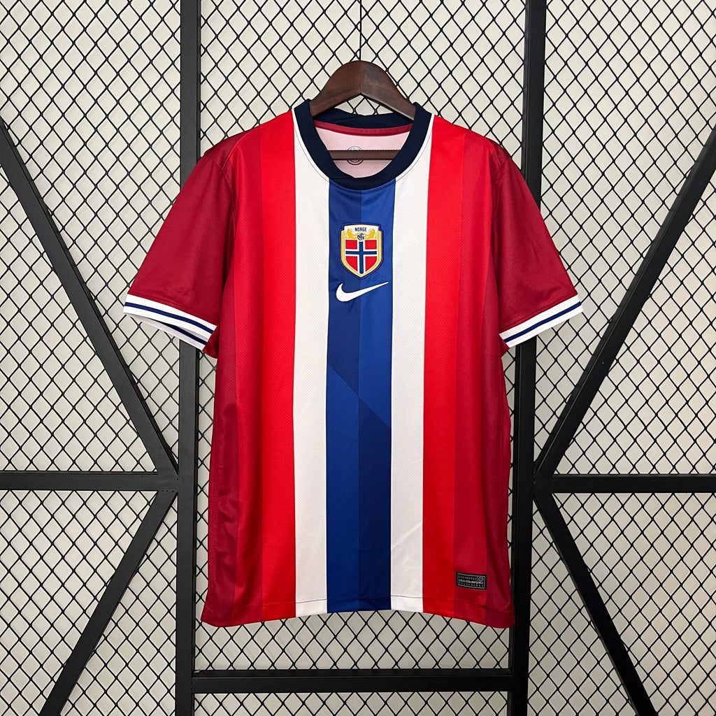 Camisa Noruega Titular 24/25 - Nike Versão Torcedor Lançamento