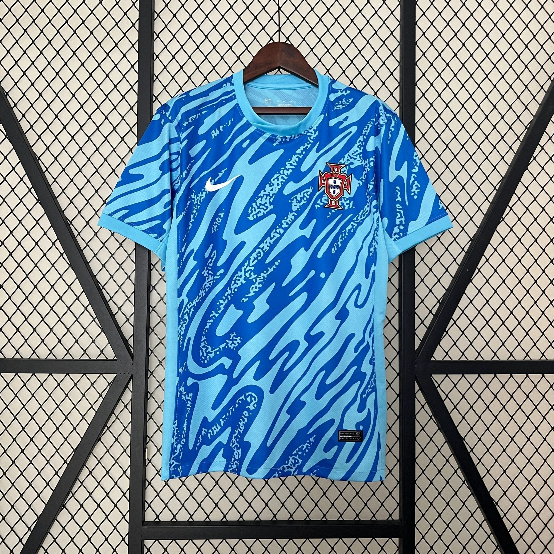 Camisa Portugal Goleiro Azul 24/25 - Nike Versão Torcedor Masculina