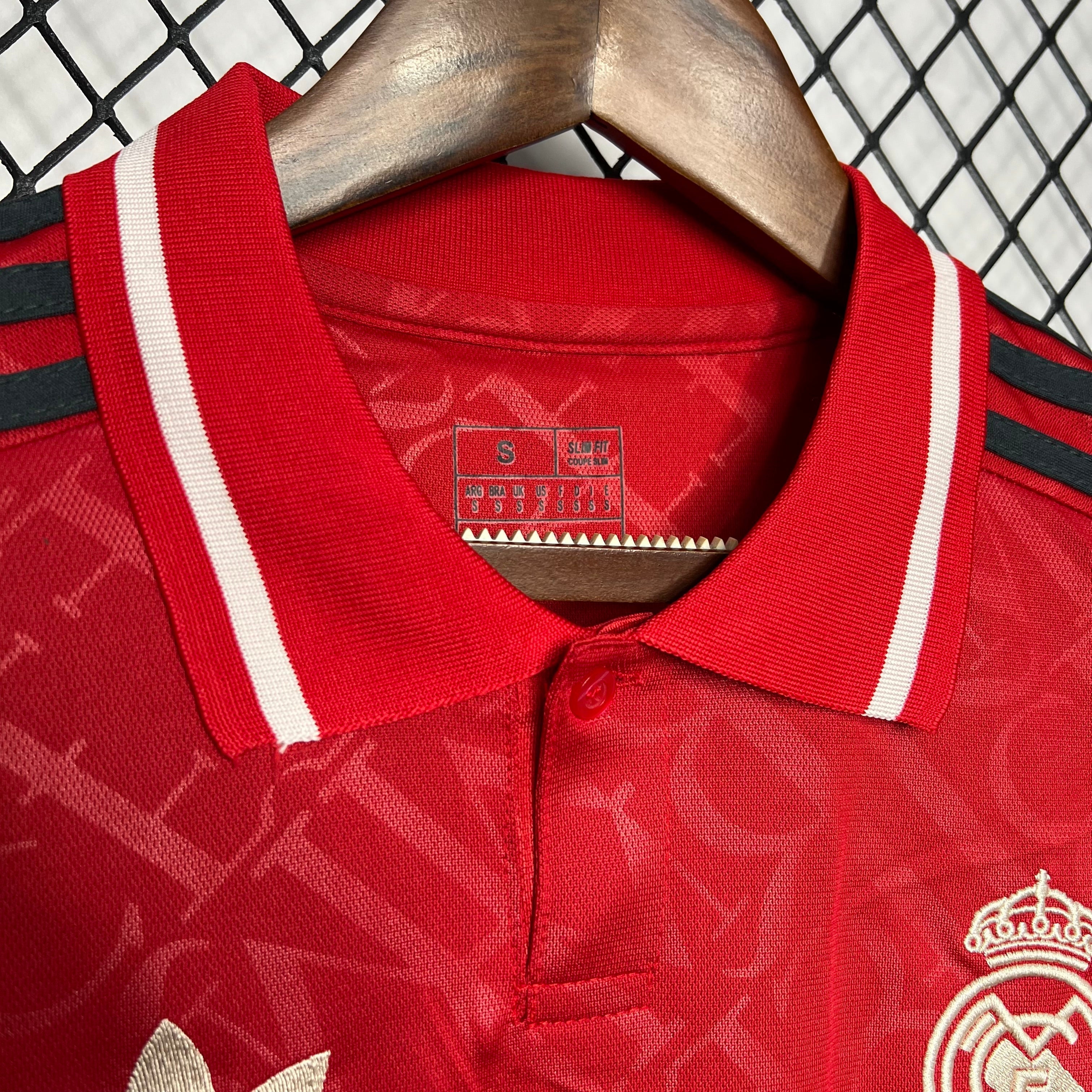 Camisa Real Madrid Vermelha 24/25 - Adidas - Torcedor - Masculina