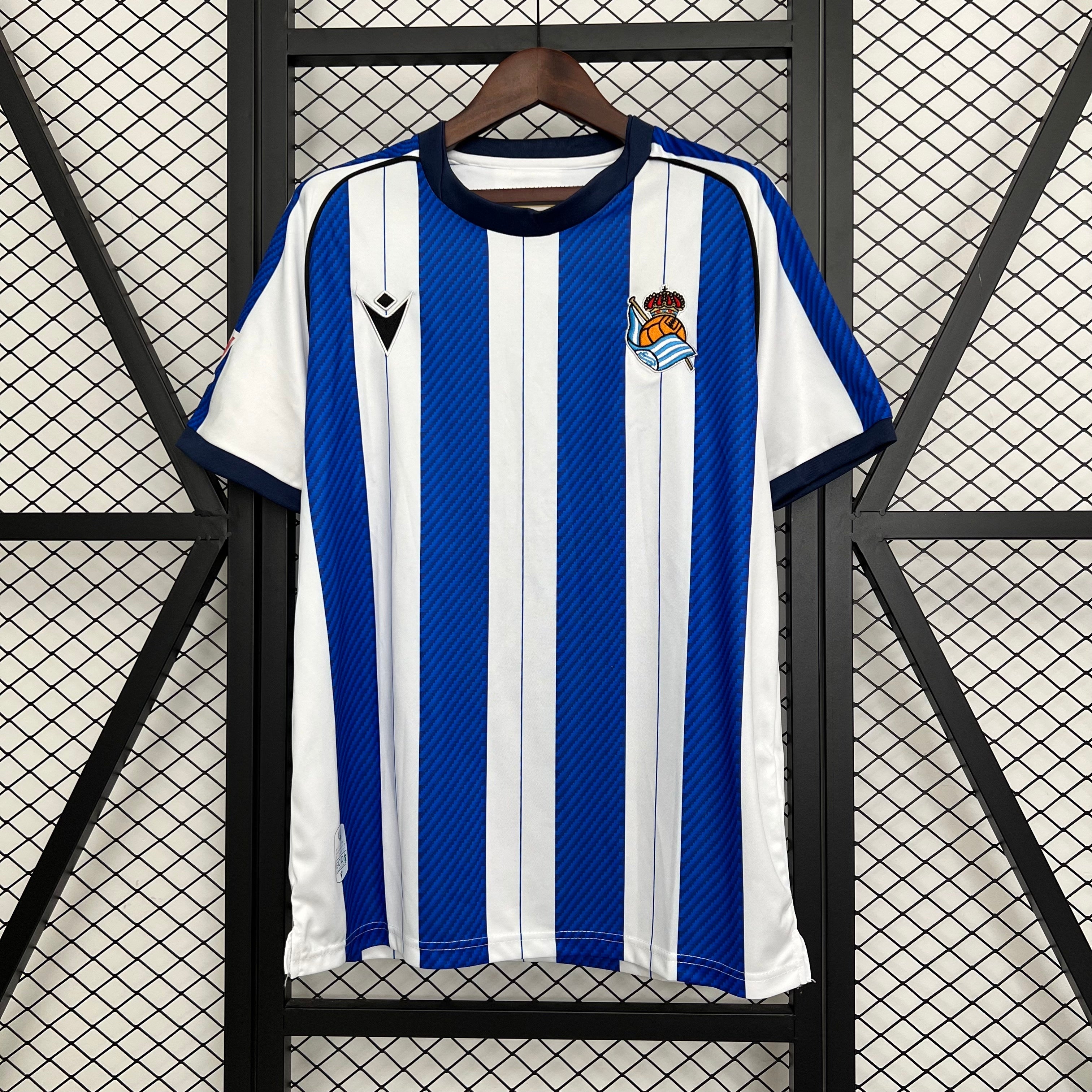 Camisa Real Sociedad Home 25/26 - Macron - Torcedor - Masculina