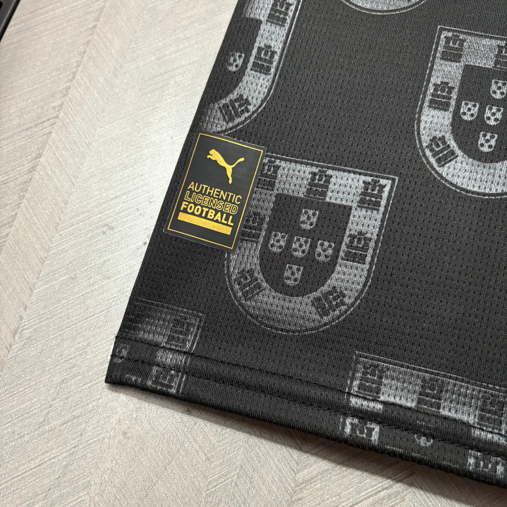 Camisa Portugal - Ediçao Especial Pantera Negra -  2026 - Puma - Torcedor Masculina