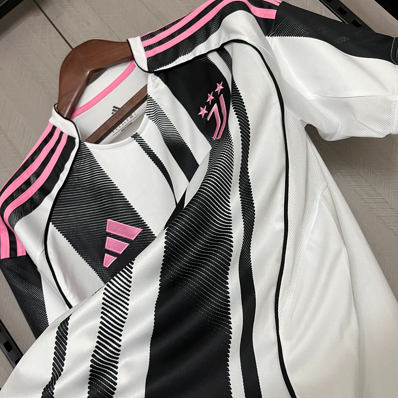 Camisa Juventus Home 25/26 - Adidas - Torcedor - Masculina - Lançamento
