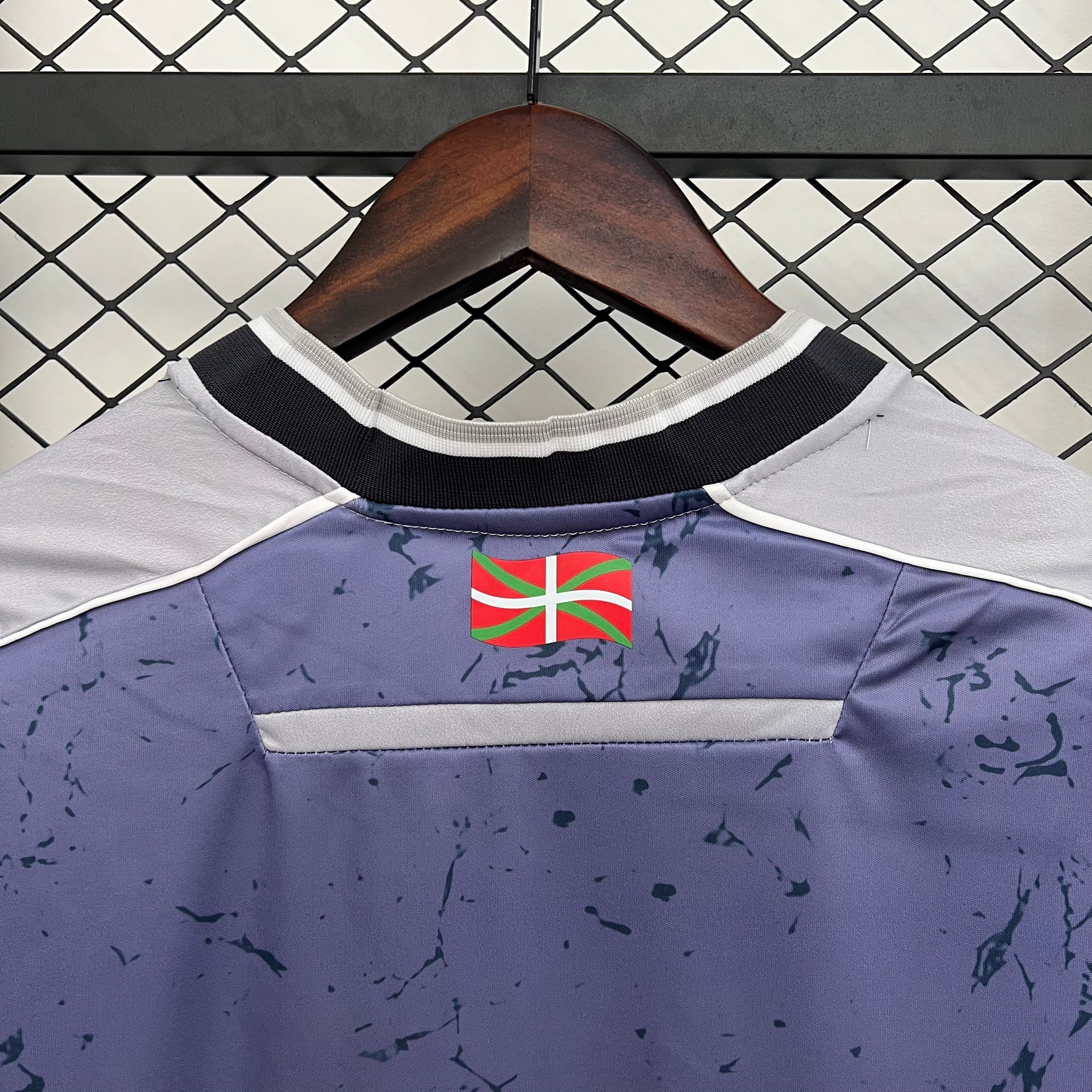 Camisa Real Sociedad Third 25/26 - Macron - Torcedor - Masculina