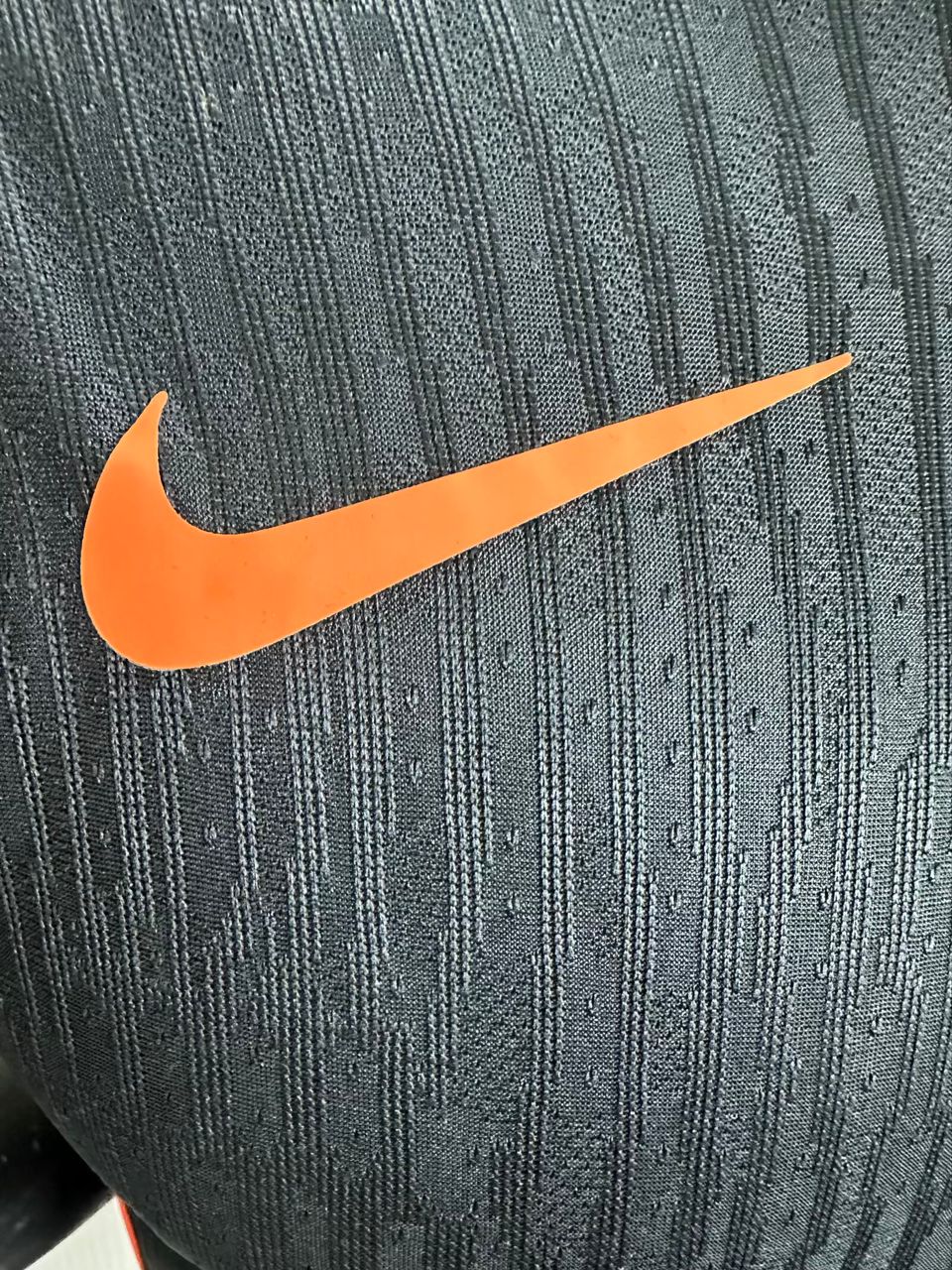 Camisa Corinthians III 25/26 Torcedor - Nike Total 90 - Masculina - Preto com Laranja