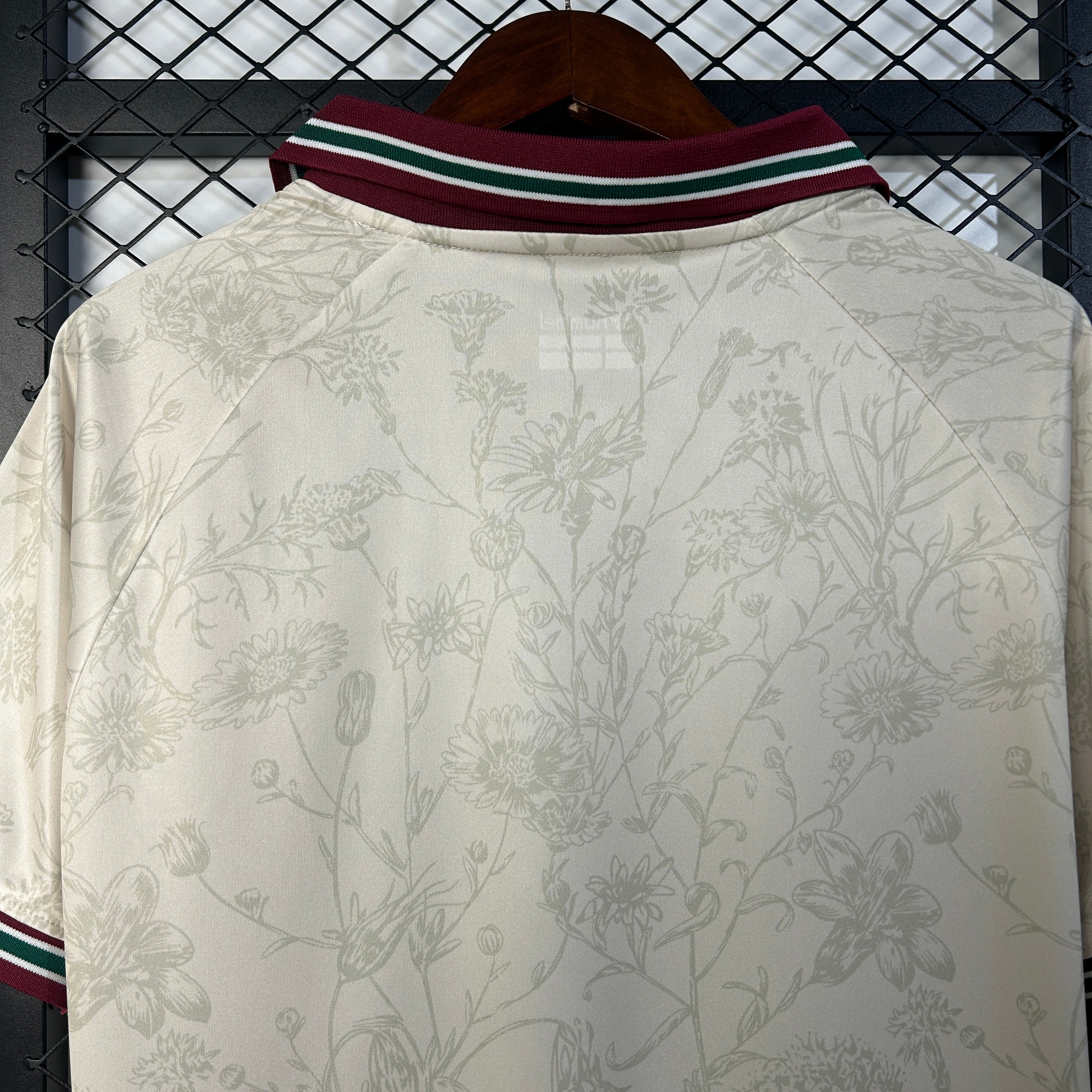 Camisa Real Betis Ediçao Especial 25/26 - Hummel - Torcedor - Masculina Lançamento